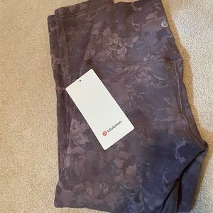BNWT Align 21” Cropped Pants